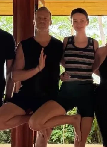Парная йога и отдых на Пхукете: в сети появилось редкое фото миллиардера Владислава Доронина с возлюбленной Кристиной Романовой